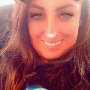 Meet your Posher, Krystle